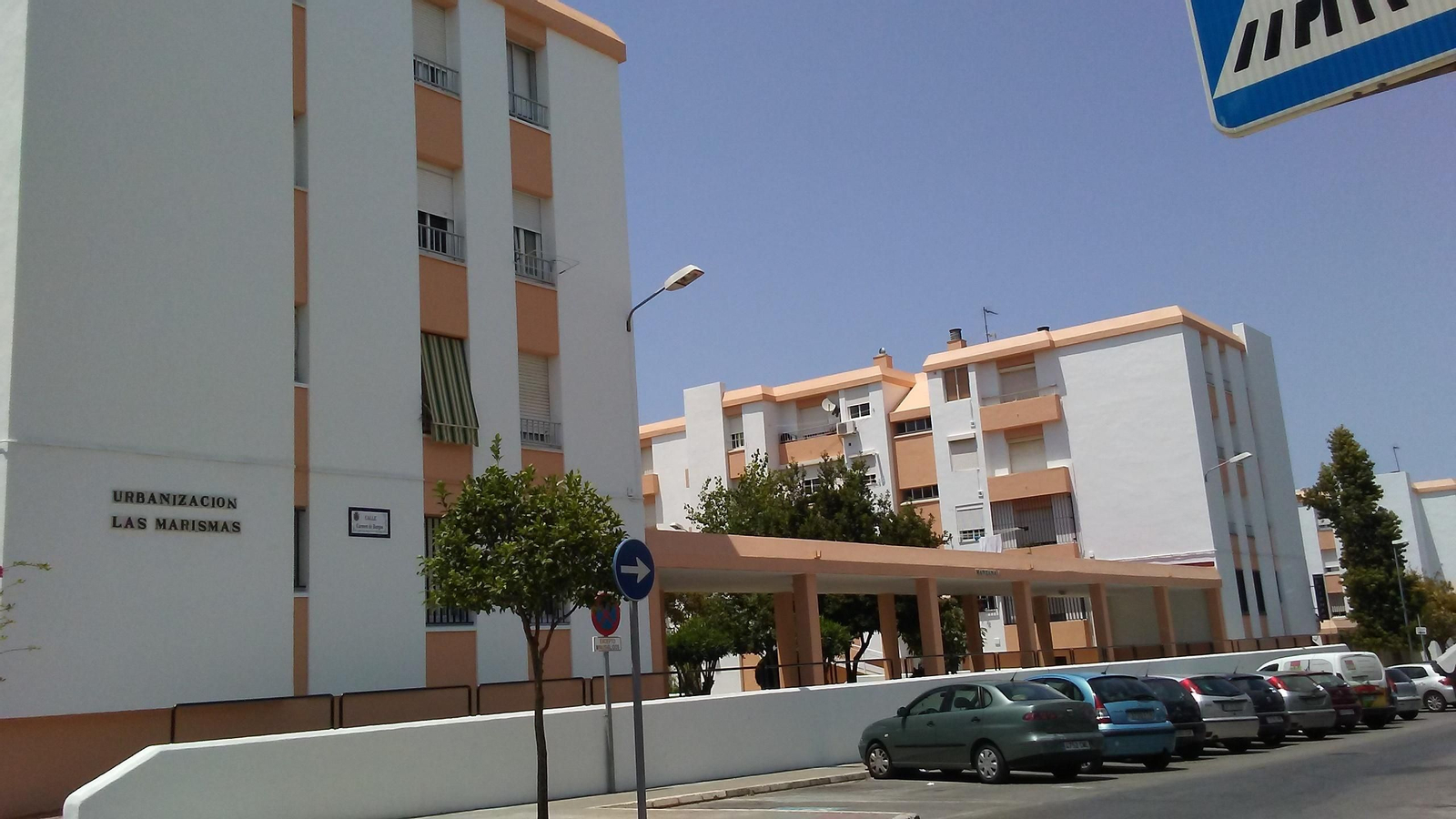 La Urbanización de las Marismas fue la primera en acogerse al programa de ayudas.