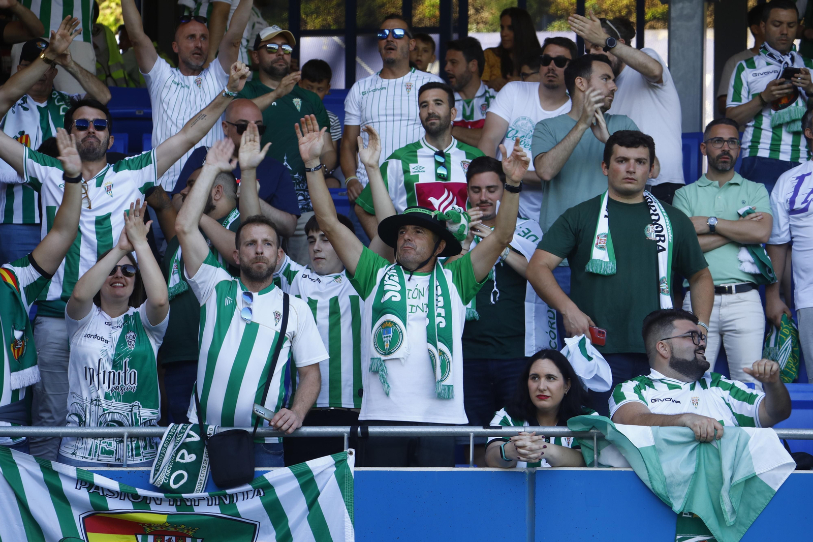 Así vivió la afición del Córdoba CF el partido ante el Barcelona Atlètic en el Estadio Johan Cruyff