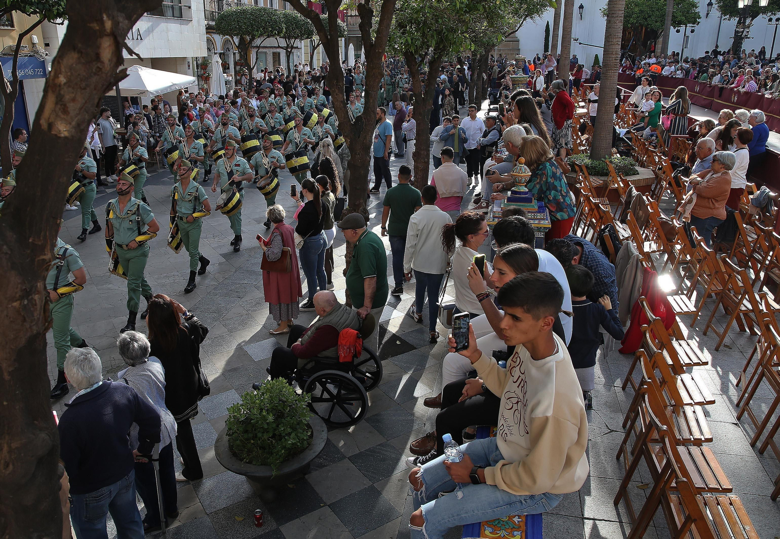 Fotos del Lunes Santo en Algeciras: Coronado de Espinas y La Columna