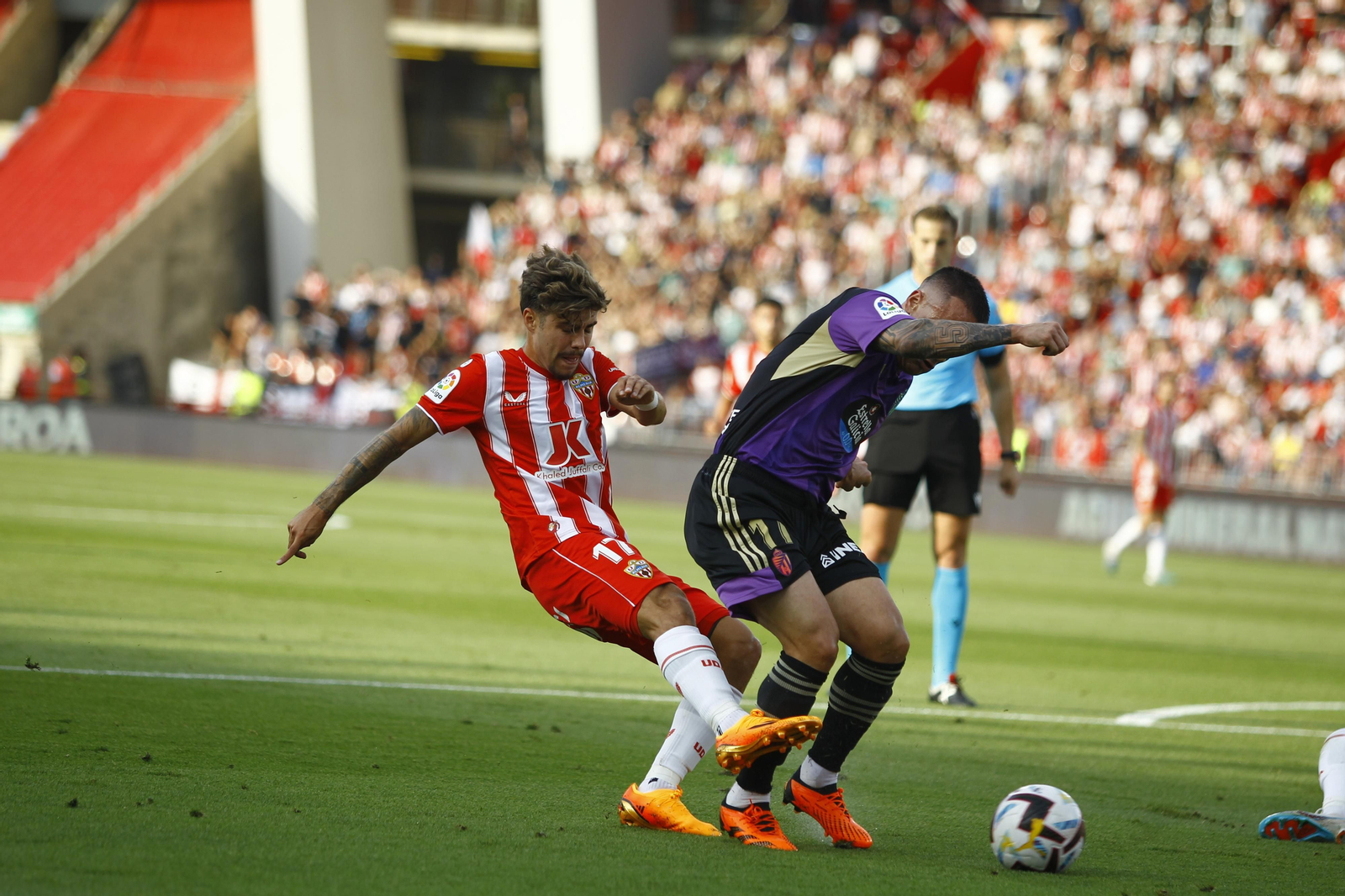 Imágenes del partido U.D. Almería-Real Valladolid C.F.