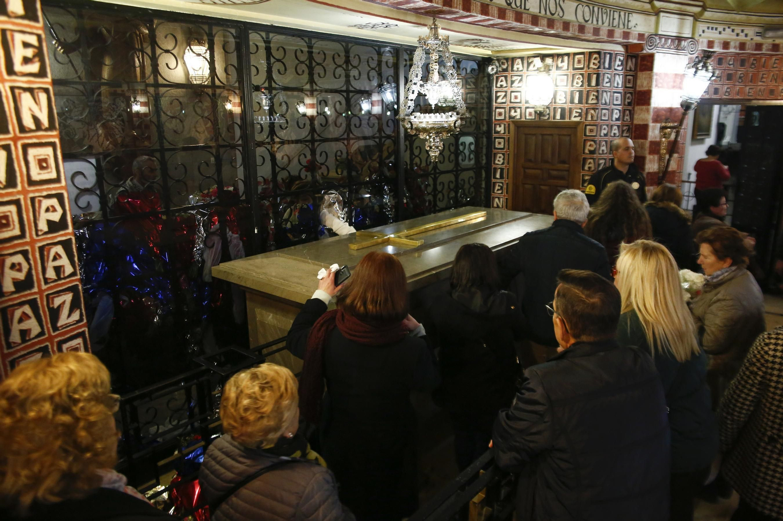 Granada se rinde de nuevo a Fray Leopoldo