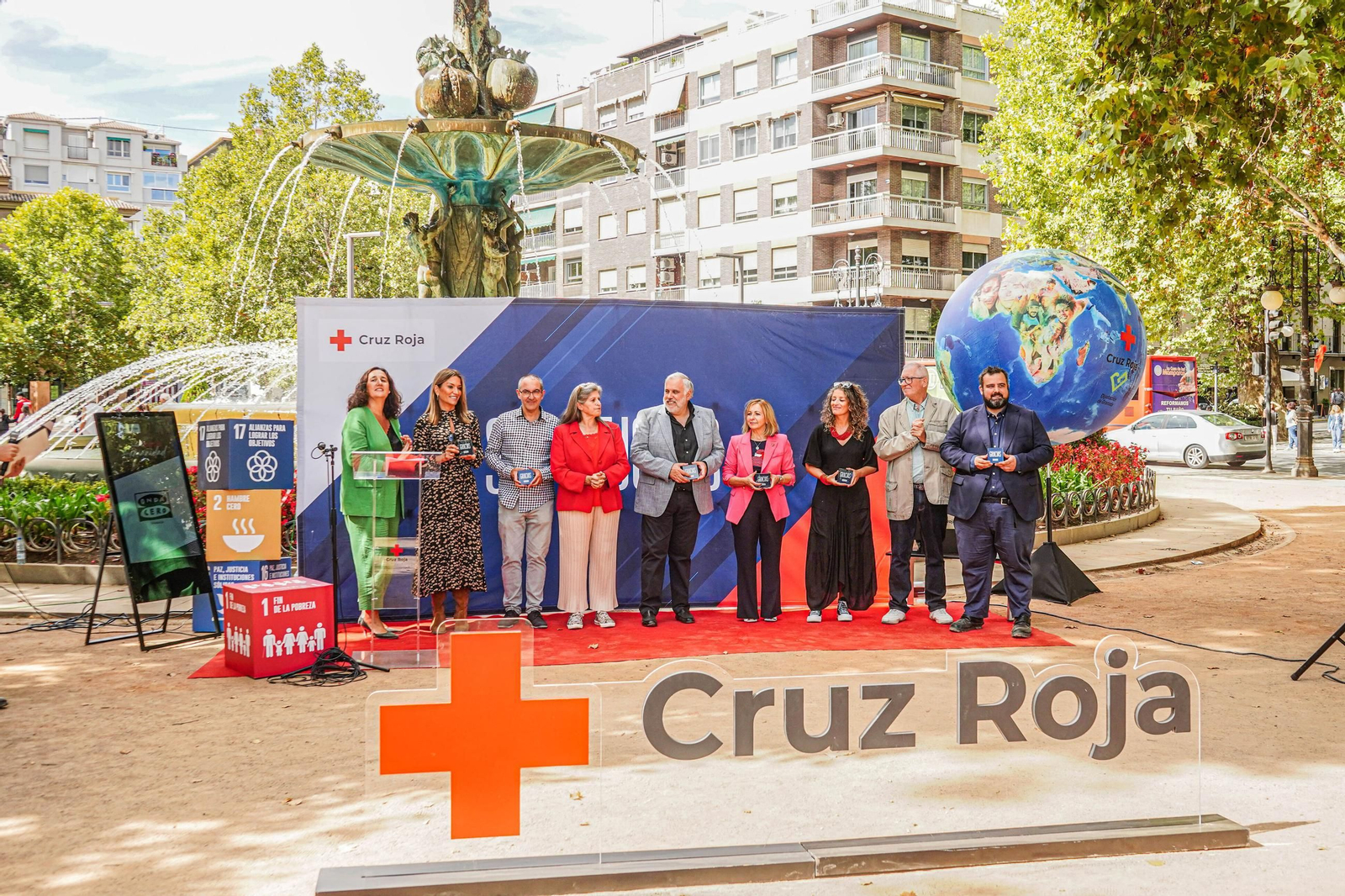 Así ha vivido Granada el Día de la Banderita de Cruz Roja: todas las imágenes