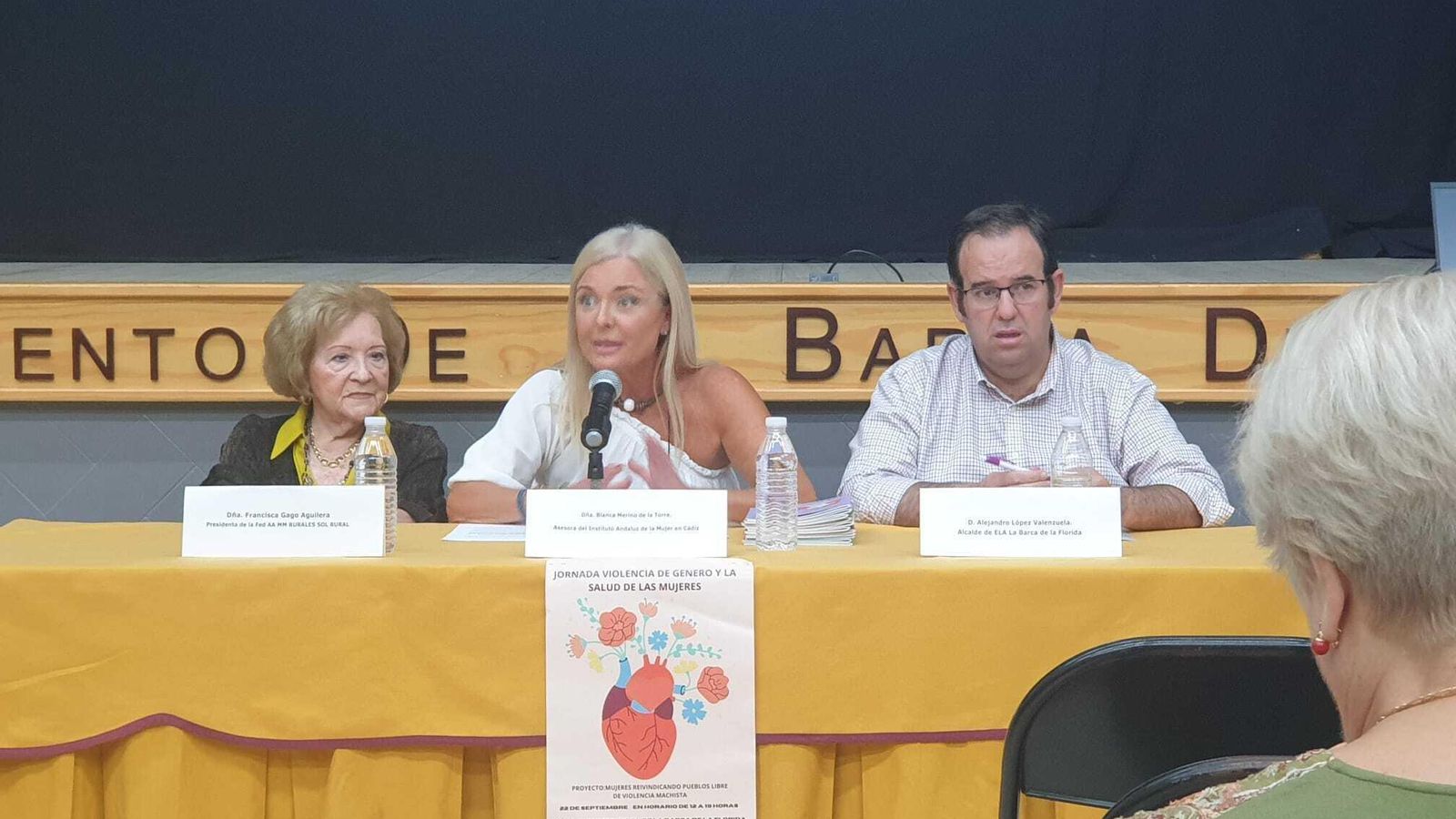 Mesa inaugural de las jornadas celebradas en La Barca.