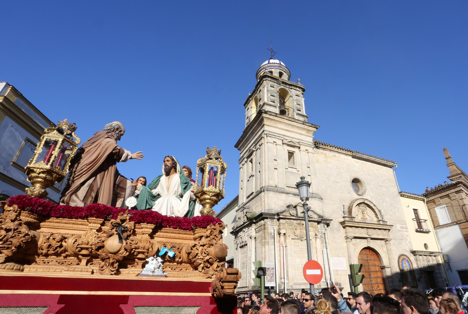El misterio de la hermandad de Bondad y Misericorida.