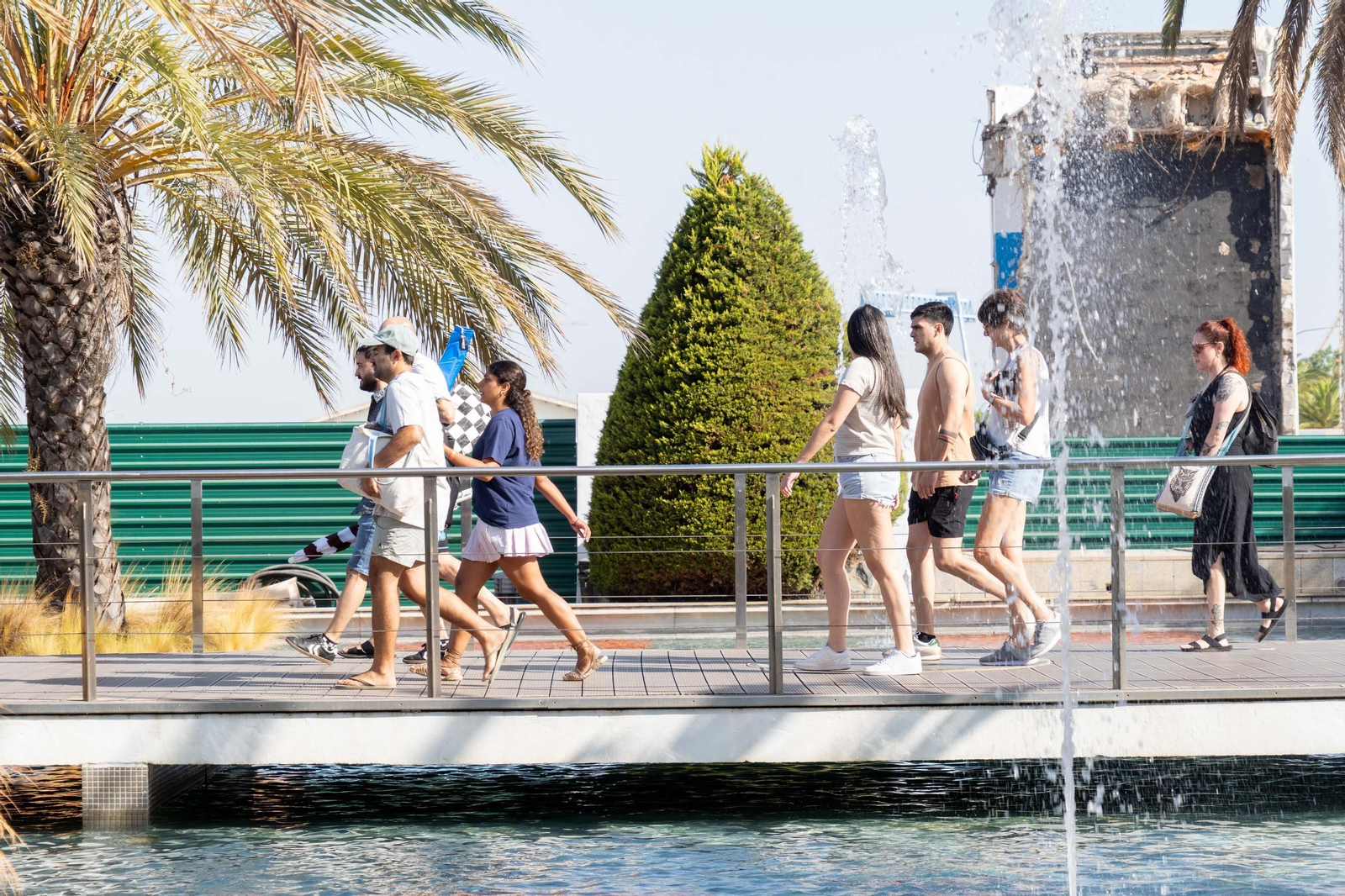 Imágenes de El Muelle de Levante, punto de partida de la mítica Canoa de Punta Umbría