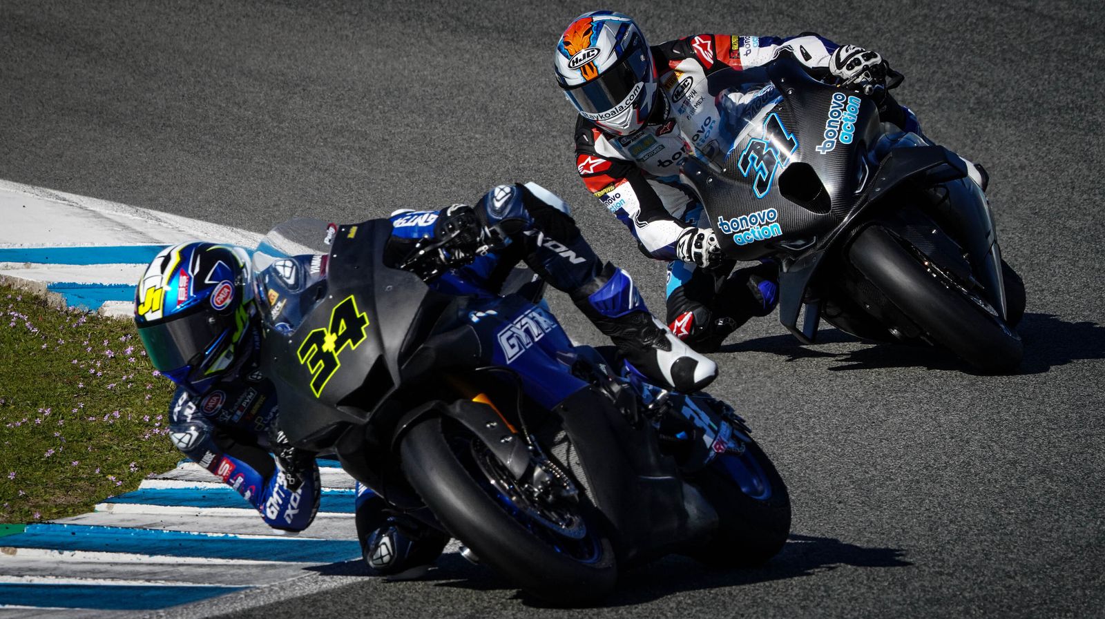 Álvaro Bautista estrena su numero 1 en las pruebas de SBK en Jerez