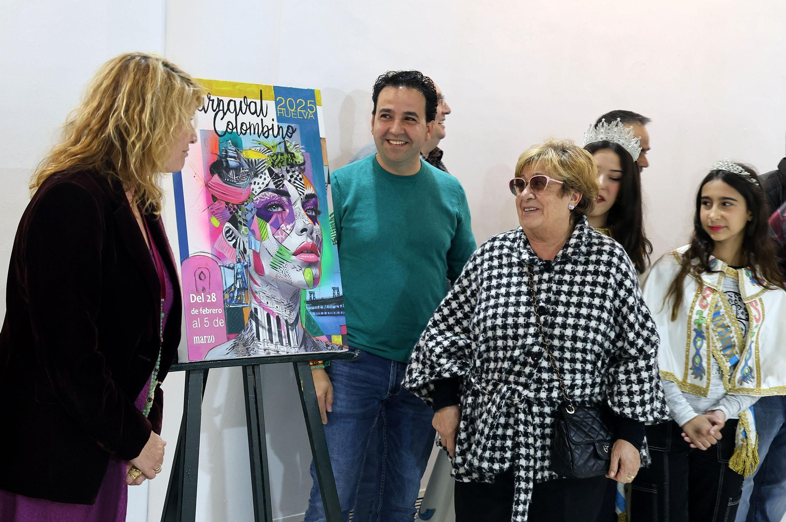 Imágenes de la presentación del cartel del Carnaval Colombino 2025