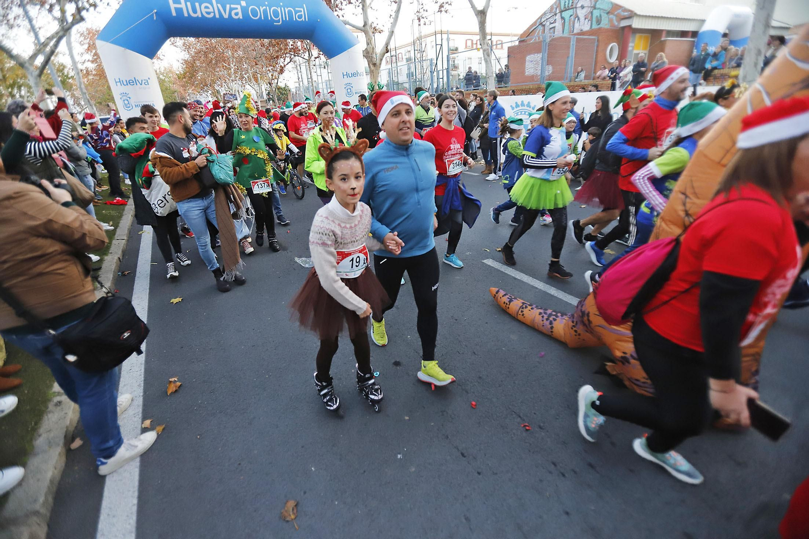 Imágenes de la XIII carrera de San Silvestre en Huelva