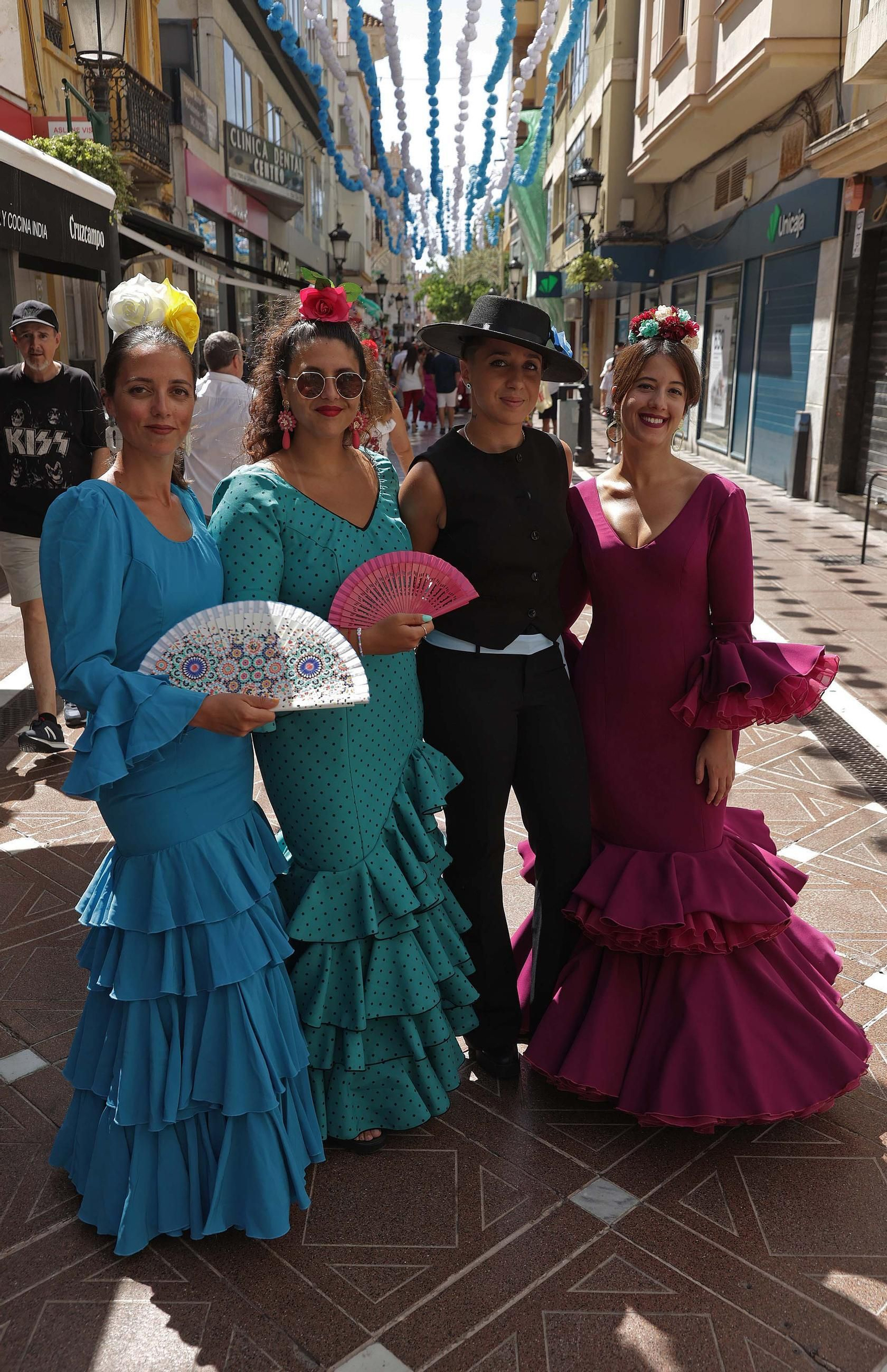 Búscate en las fotos del Domingo Rociero de la Feria de La Línea 2025 Búscate en las fotos del Domingo Rociero de la Feria de La Línea 2025