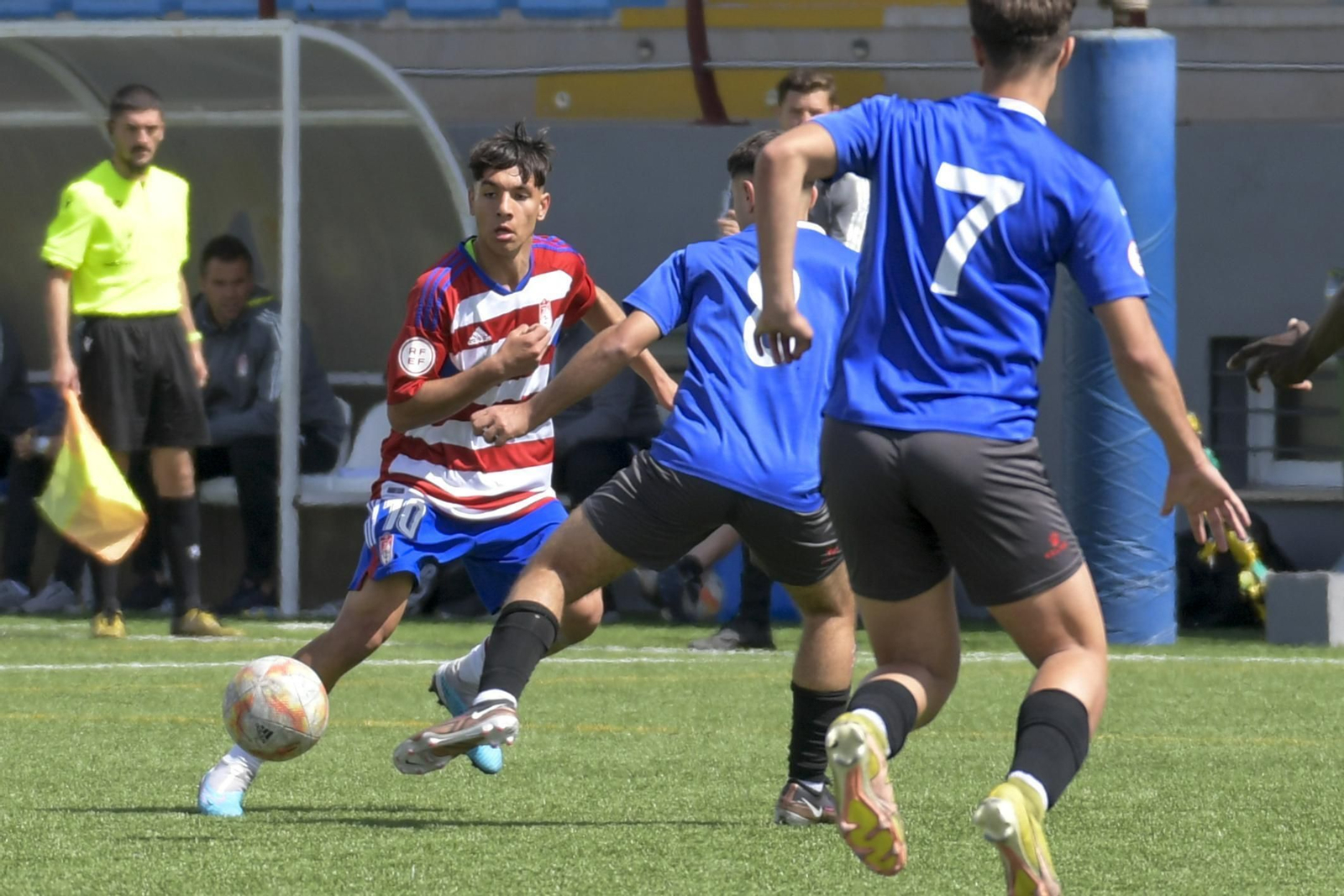 El Granada CF juvenil vuelve a vencer en casa