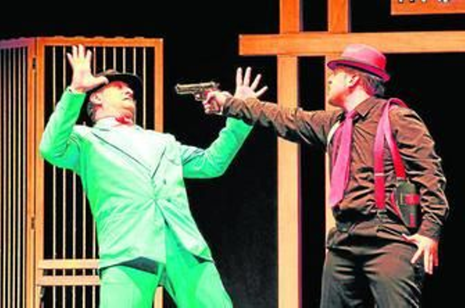 Puesta en escena de una de las obras de Orozú Teatro.