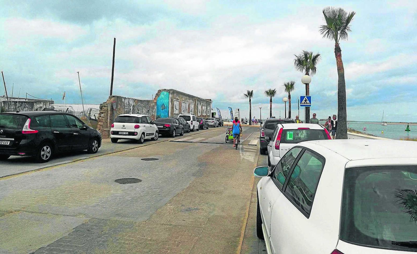 Vista de uno de los accesos a la antigua península almadrabera.