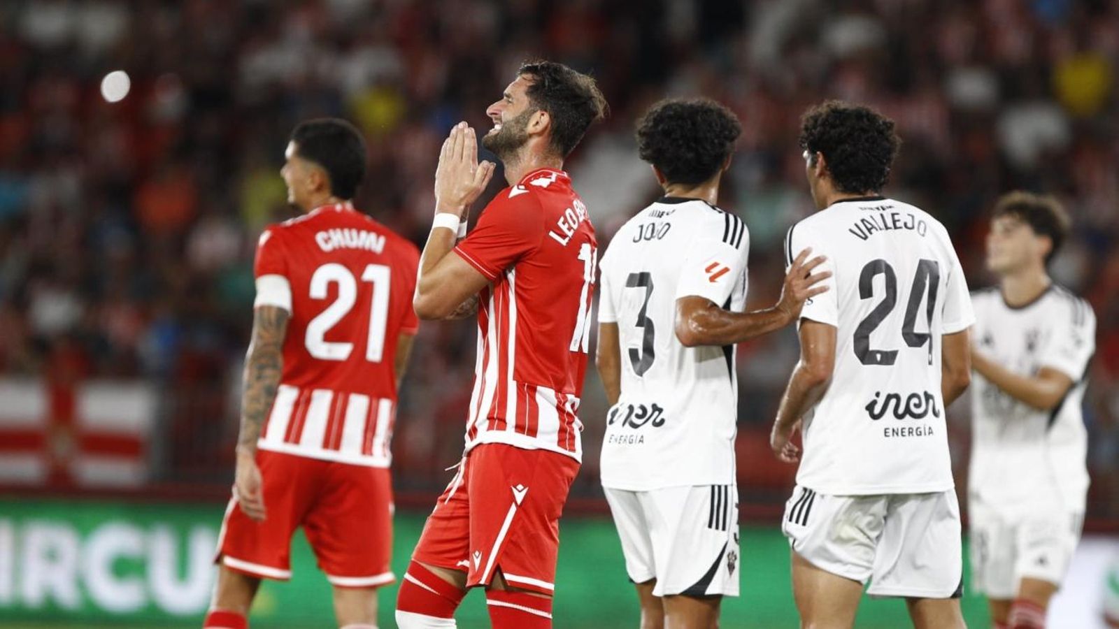 Leo Baptistao se lamenta de una de las ocasiones desperdiciadas.