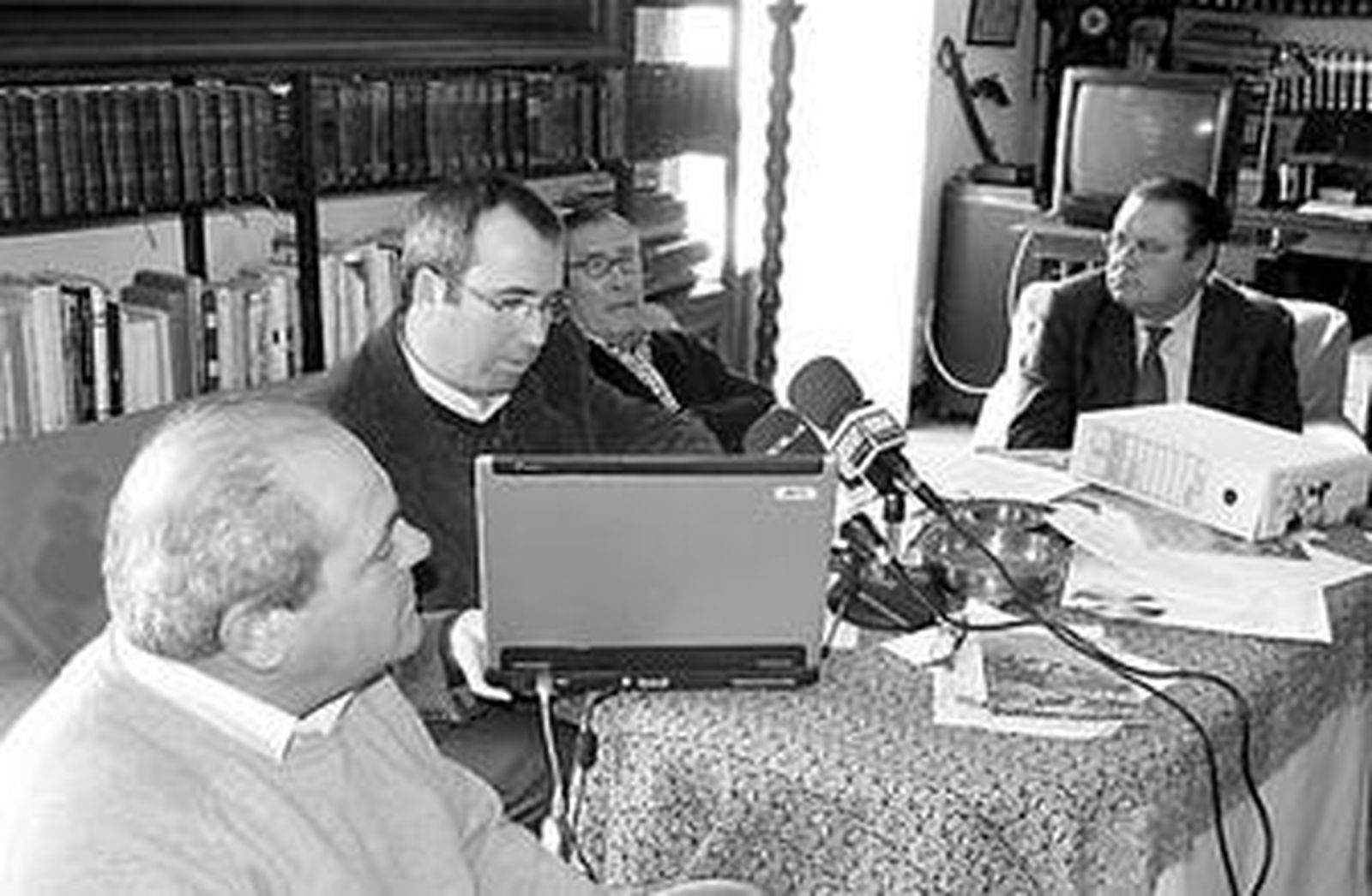 El delegado de Cultura anunció el fallo del jurado.