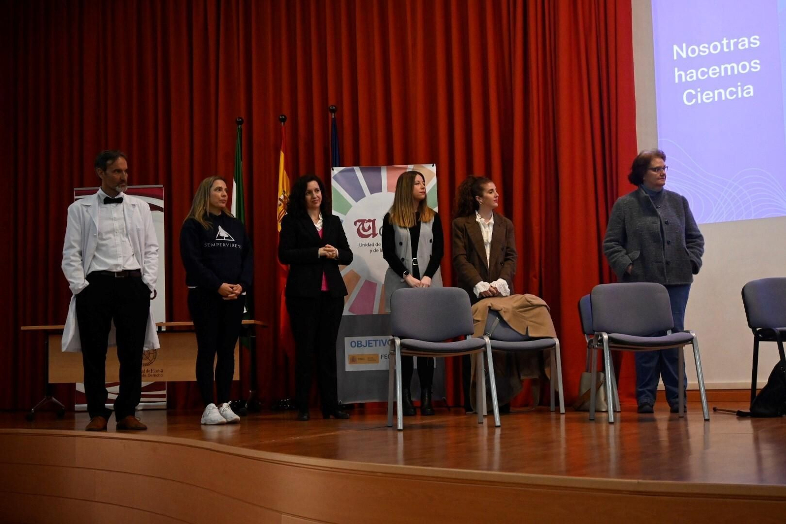Las mejores imágenes del Día de la Mujer y la Niña en la Ciencia en la UHU
