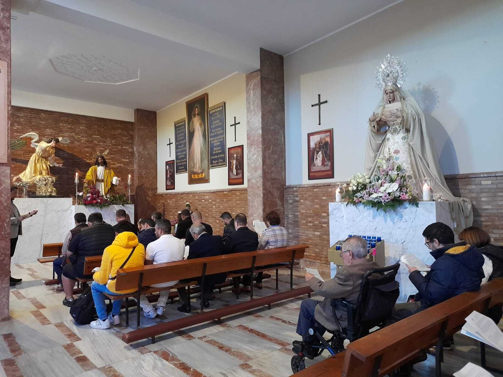 Cofrades del Huerto, en los cultos celebrados este viernes.