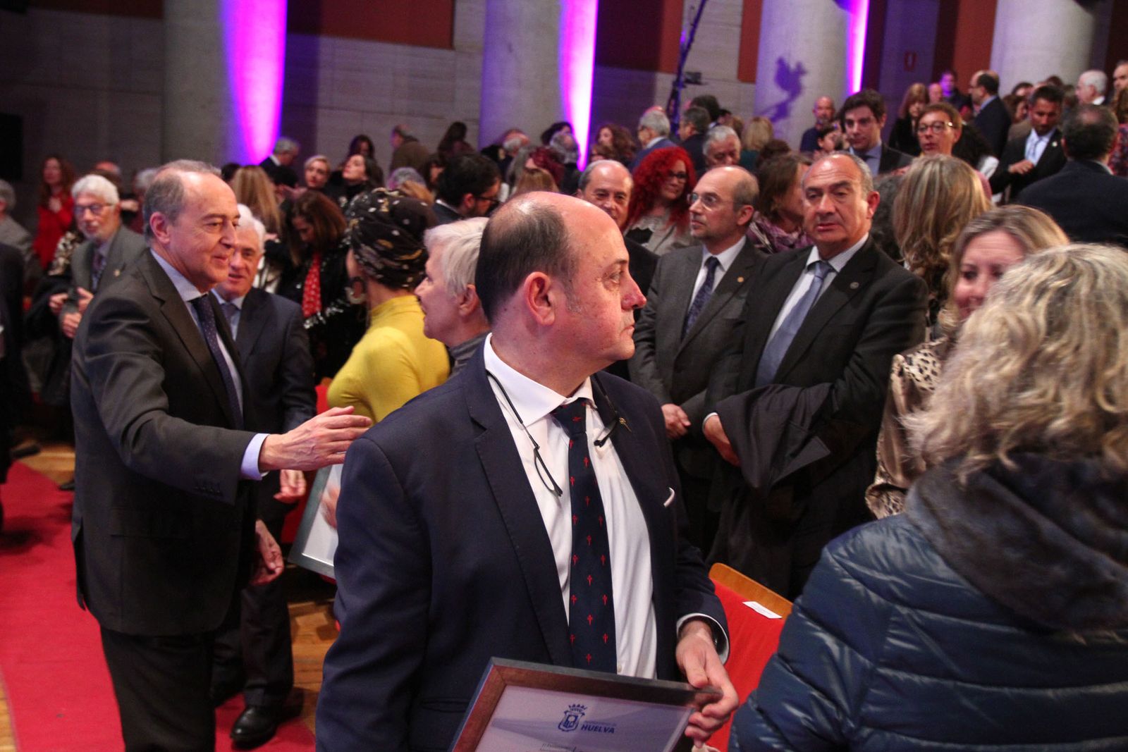 Imágenes de la entrega de las medallas de Huelva