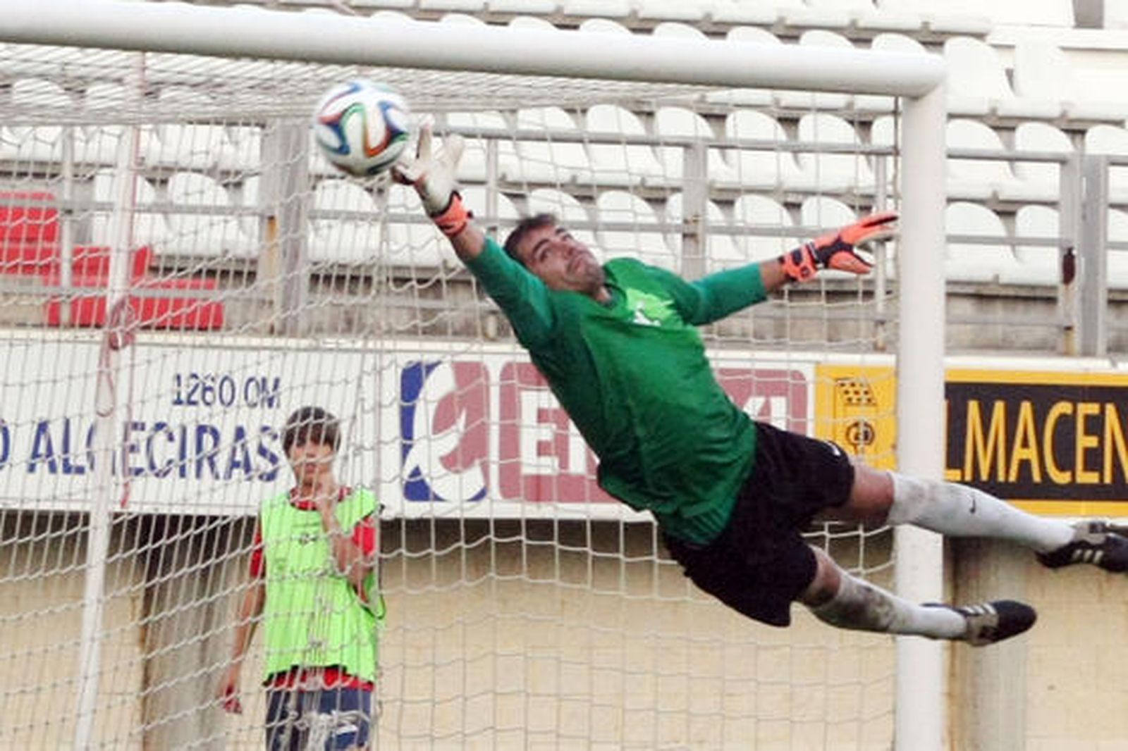 Imágenes del Algeciras-Ceuta