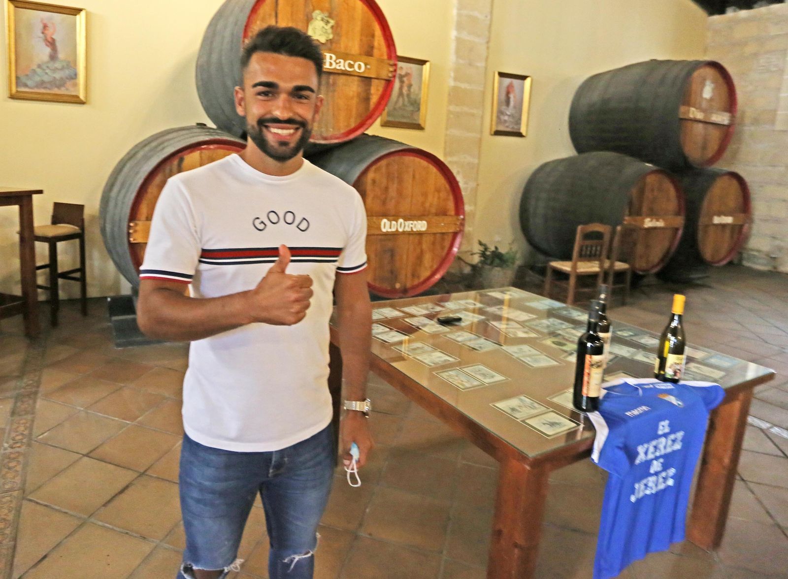Joselito, durante su presentación este viernes en Bodegas Dios Baco.
