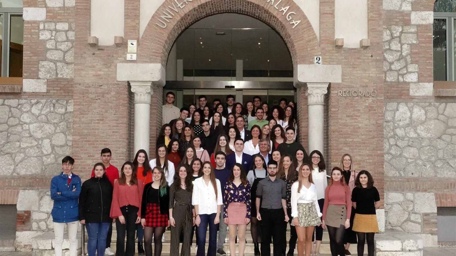 Los 61 estudiantes de la UMA que recibirán una beca de inmersión lingüística en EEUU.