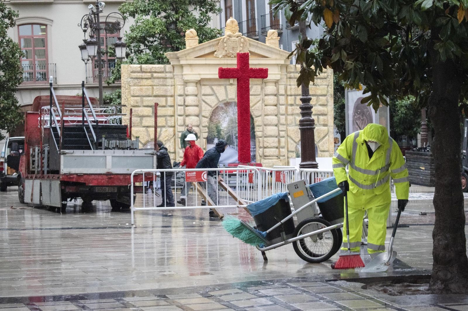 Dispositivo de limpieza durante las cruces de mayo