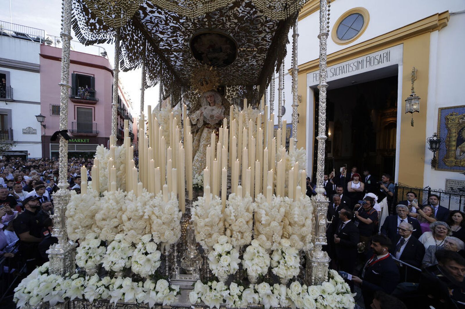 La Virgen del Rosario sale a la calle el pasado Jueves Santo