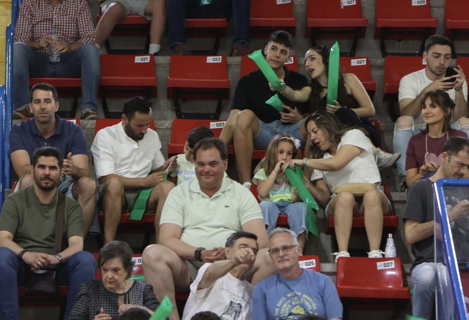 Búscate en el o Betis Granada de baloncesto