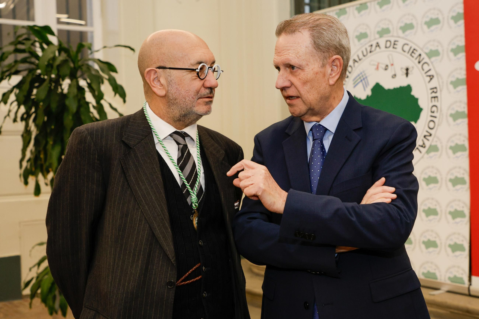 I Premio a la Trayectoria ejemplar en defensa de Andalucía a Fátima Báñez y a Jaime Montaner Roselló