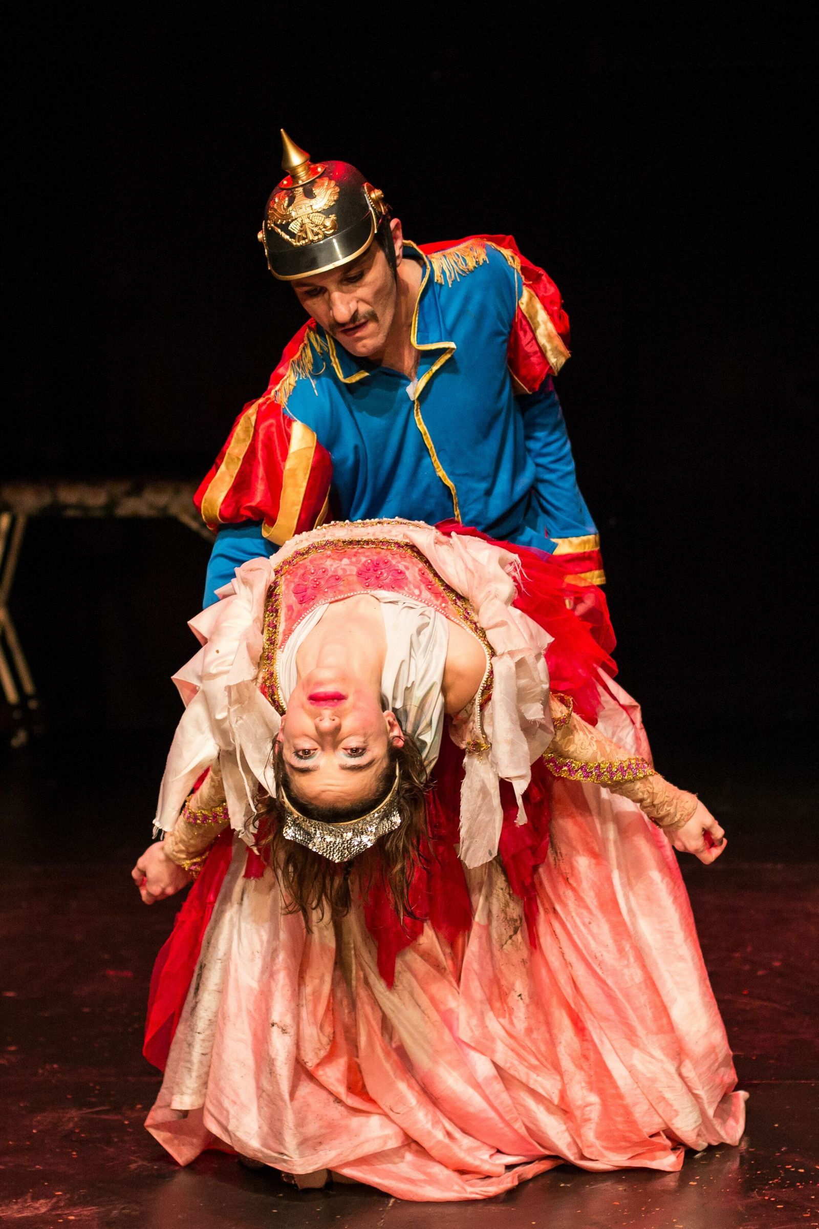 'La Donna immobile, dormirse virgen y despertarse madre de gemelos', ganadora del Cenit el pasado año..