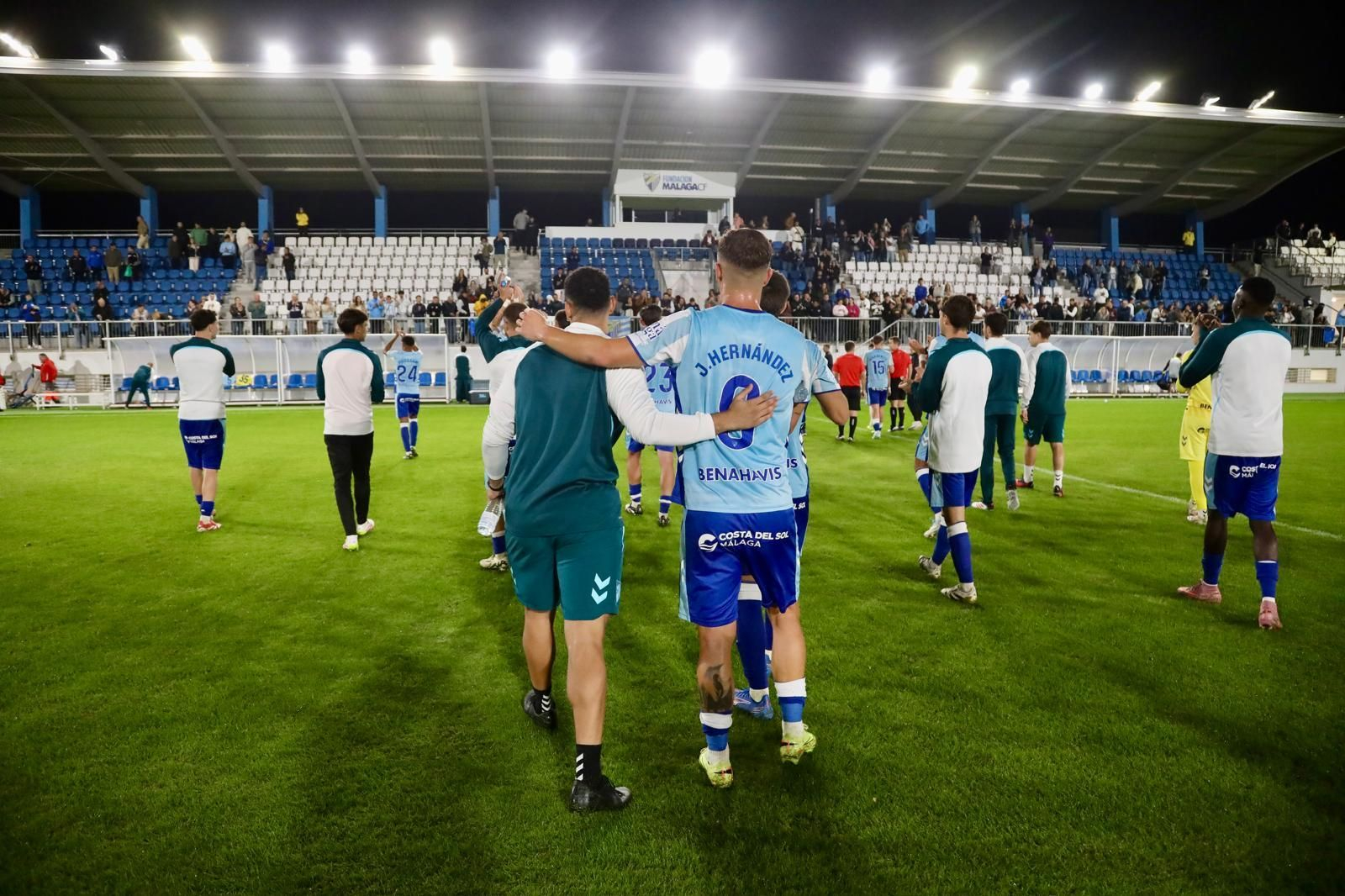 El Atlético Malagueño se estrena ante el UCAM Murcia (1-0)