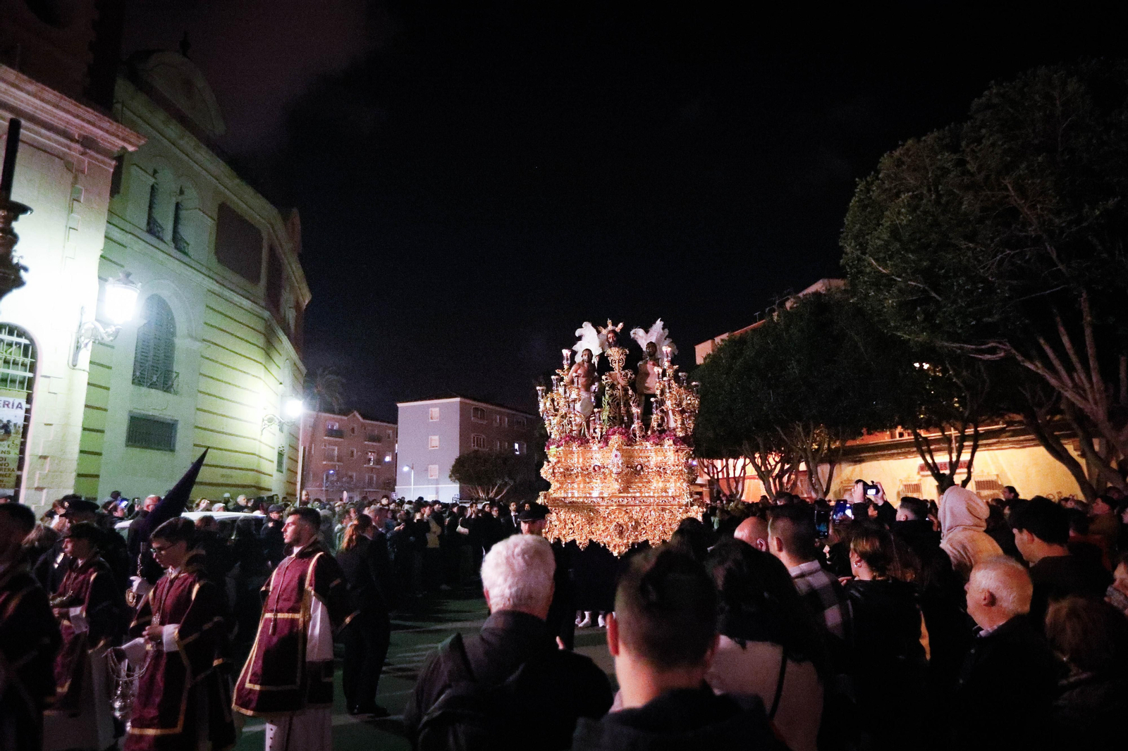 Las mejores fotos de la procesión de La Macarena en Almería