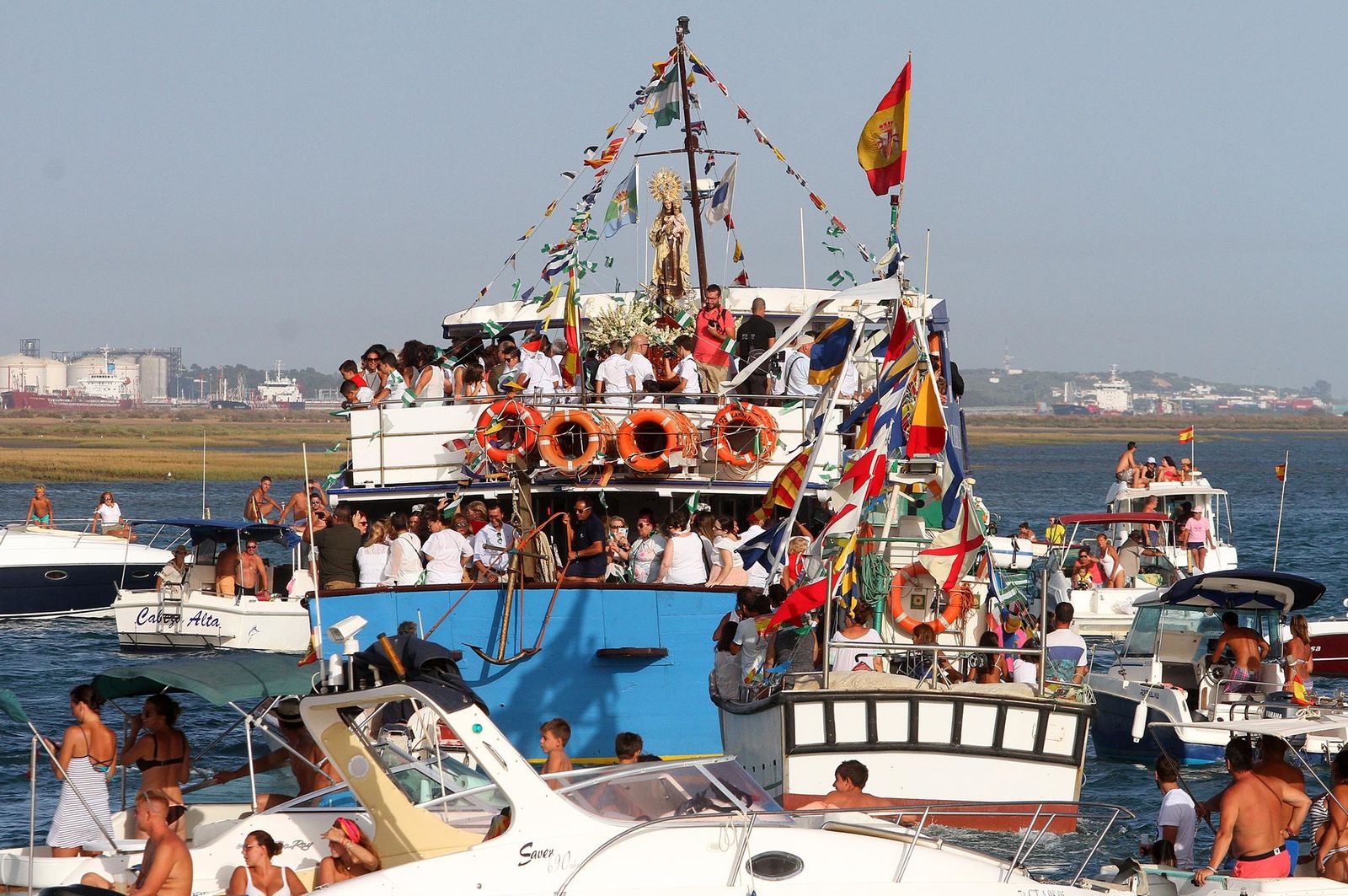 Imágenes de la procesión de la Virgen del Carmen en Punta Umbría