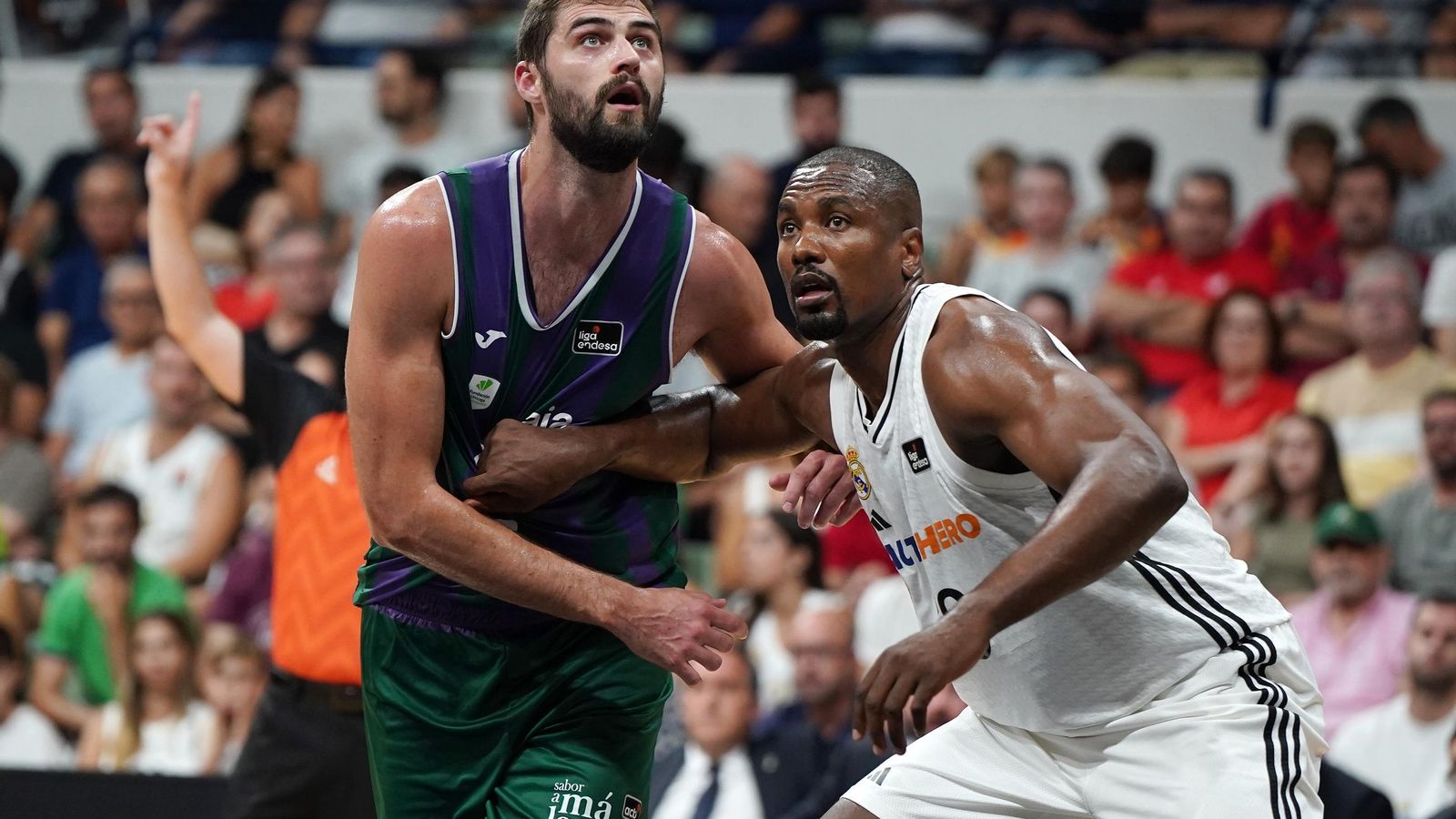 El Real Madrid - Unicaja, final de la Supercopa, en fotos