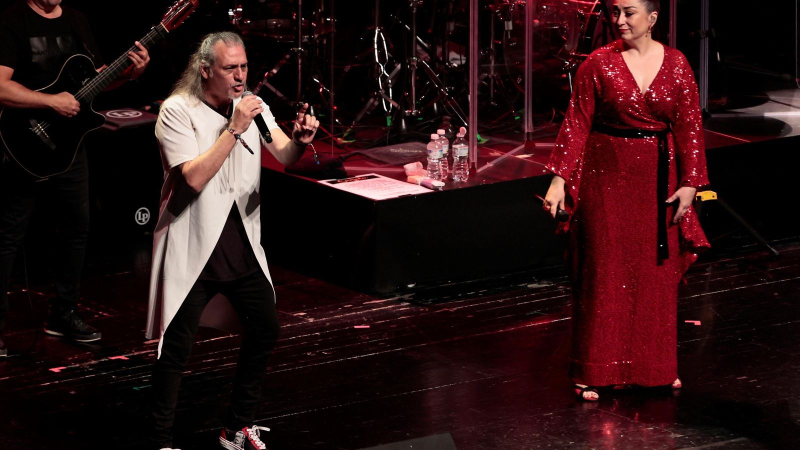 Camela, en un momento de su concierto en Fibes.