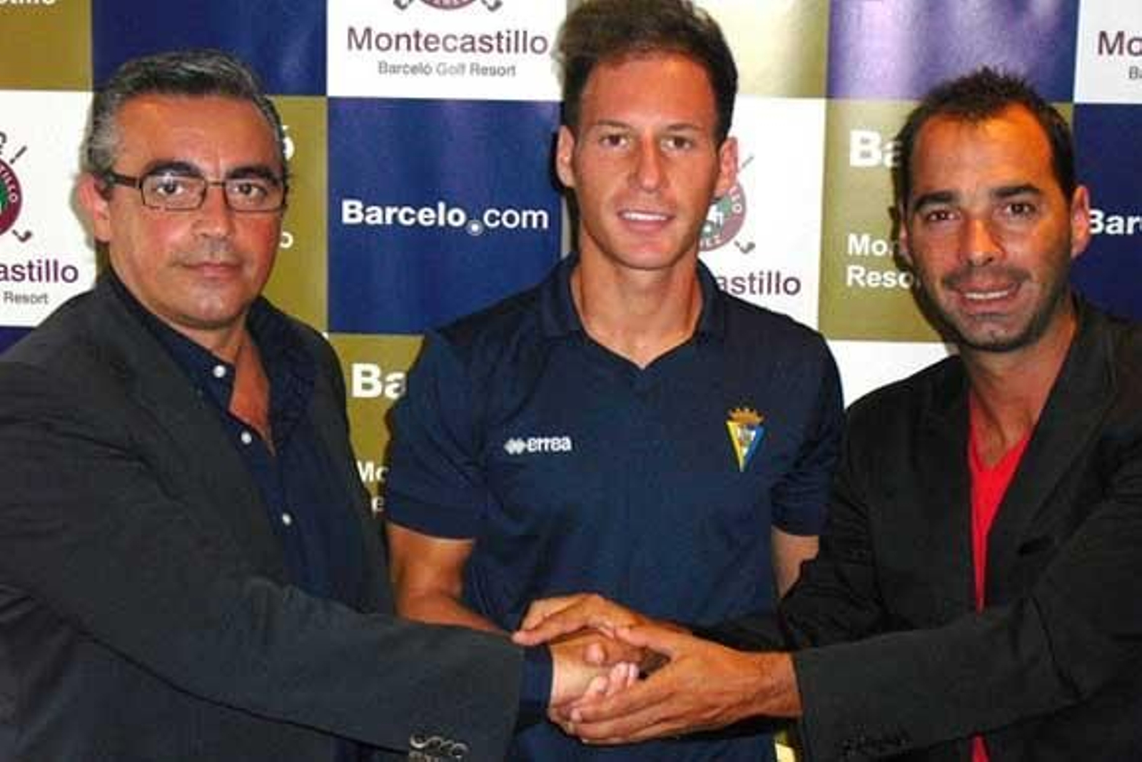 "Hasta que no termine el plazo estamos abiertos a cualquier refuerzo"