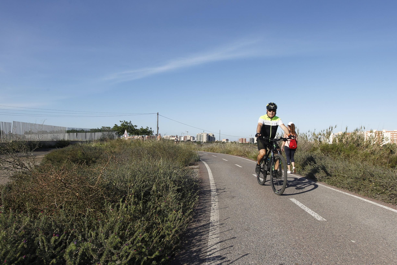 Fotogalería domingo de deporte en coronavirus. COVID-19. Almería