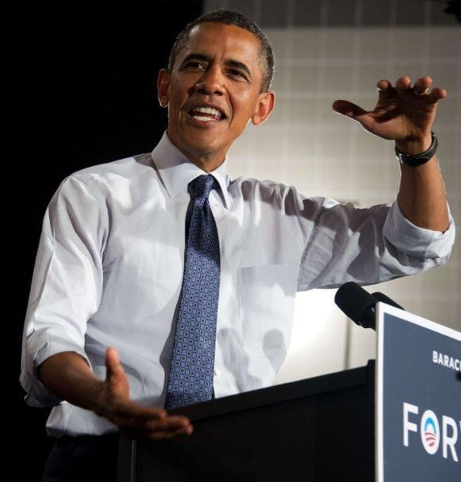 Obama firma una orden que autoriza operaciones secretas de la CIA en Siria