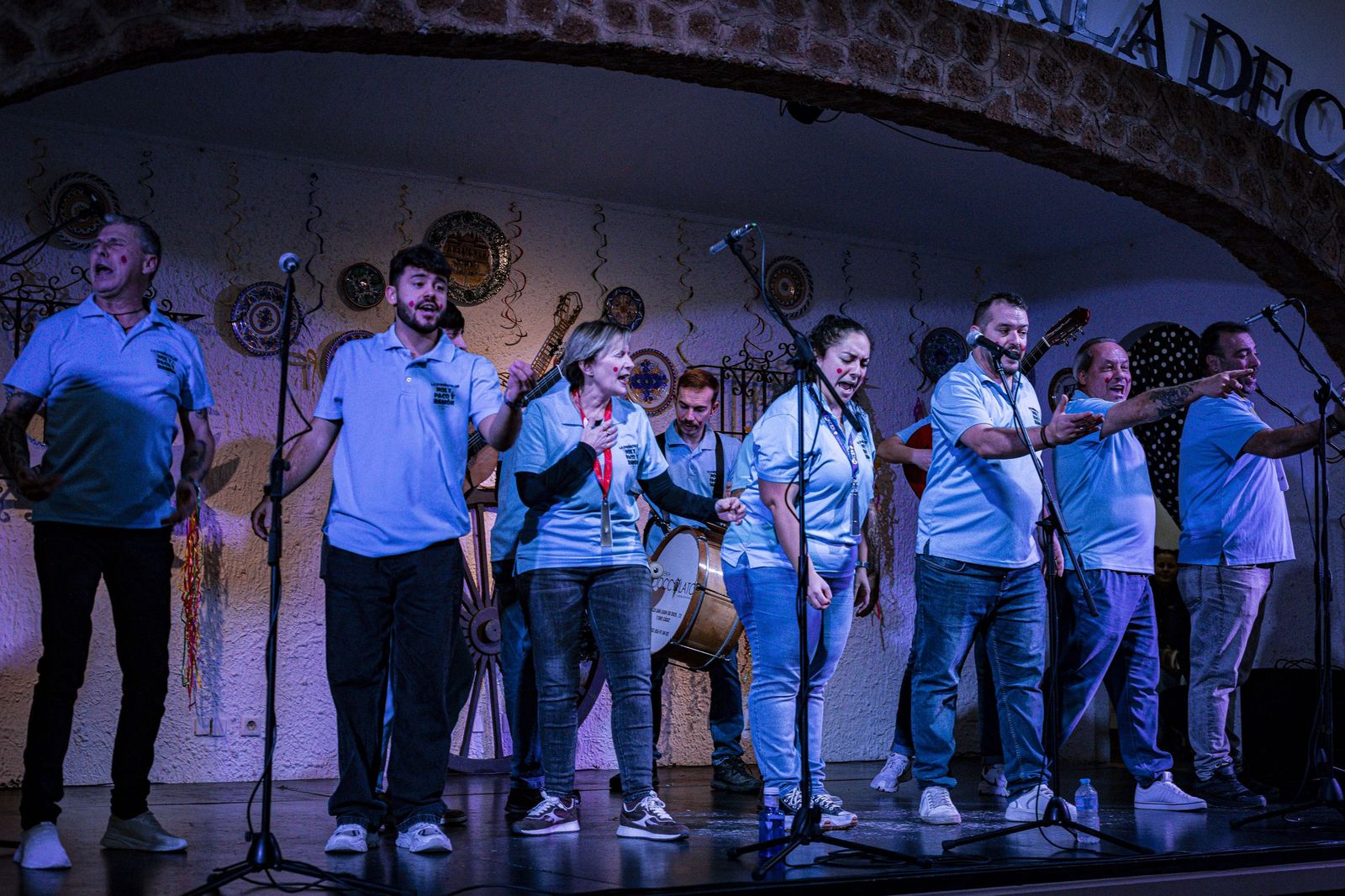 Las imágenes de la mejillonada popular en Cádiz 2026