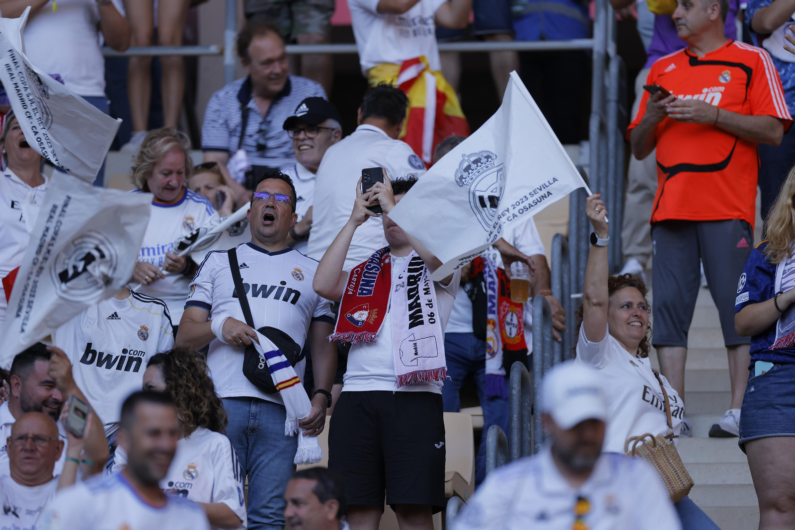 Búscate en las fotos de la final de la Copa del Rey entre el Madrid y el Osasuna