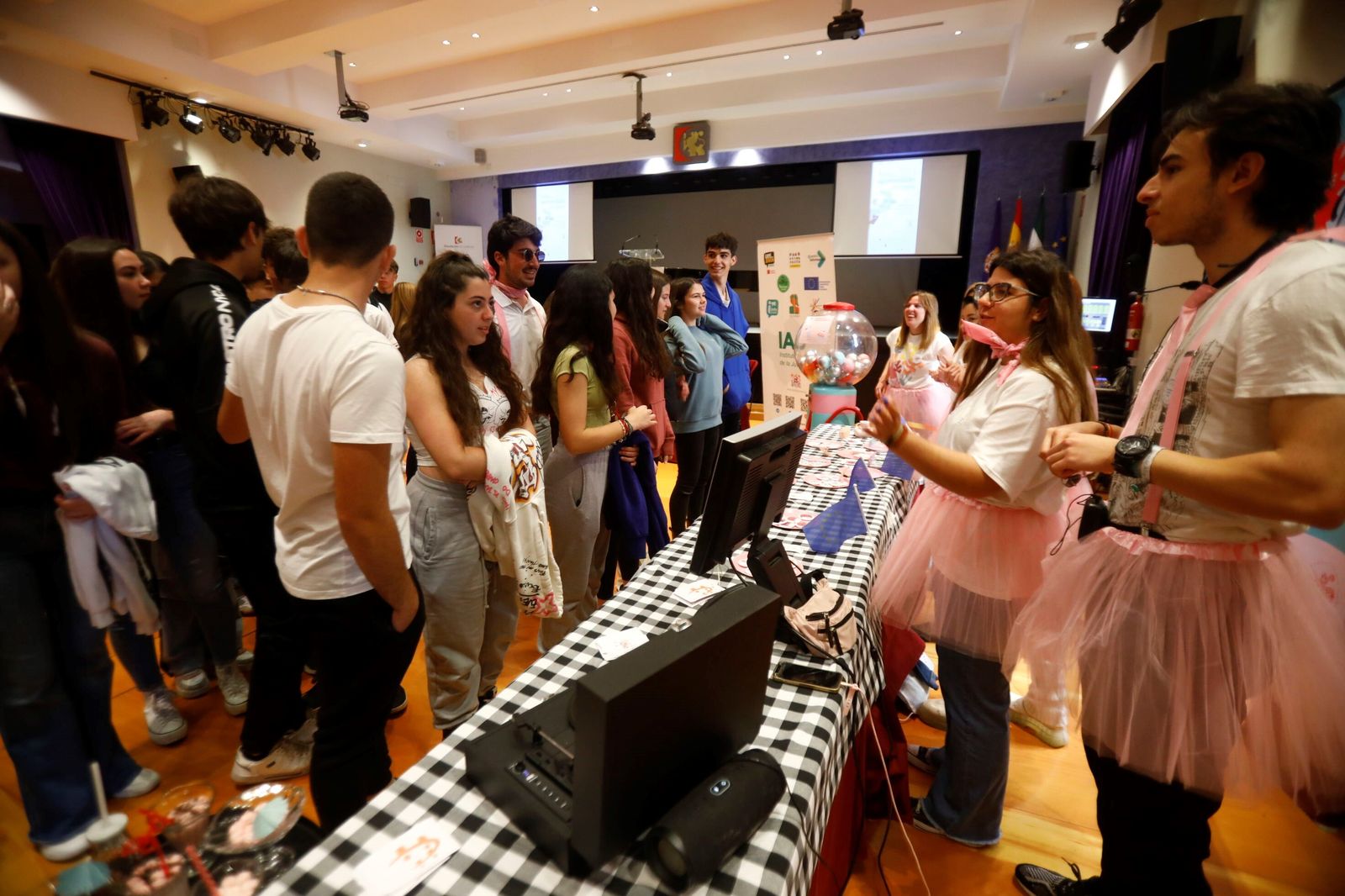 La Feria de las Oportunidades Europeas en Córdoba, en imágenes
