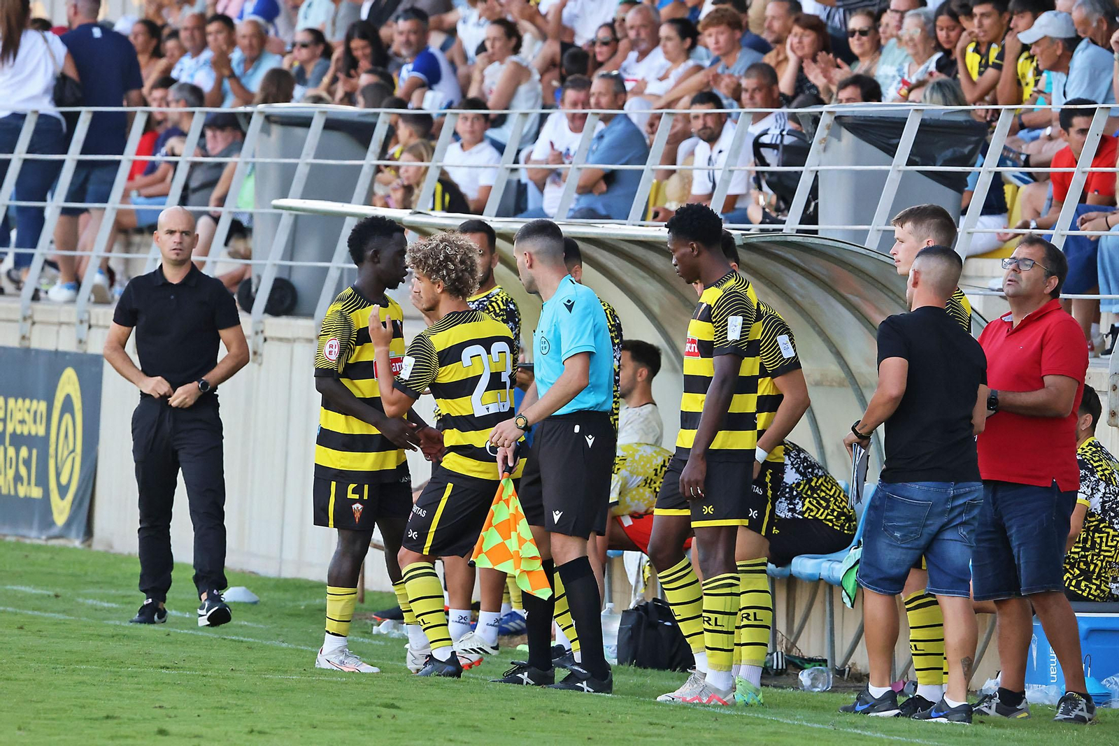 Imágenes del Trofeo de la Bella entre el San Roque de Lepe y el Recreativo de Huelva