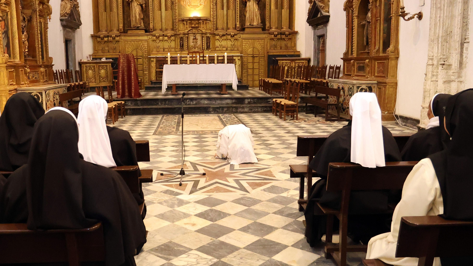 Misa de despedida en la Cartuja de Jerez a las hermanas de Belén