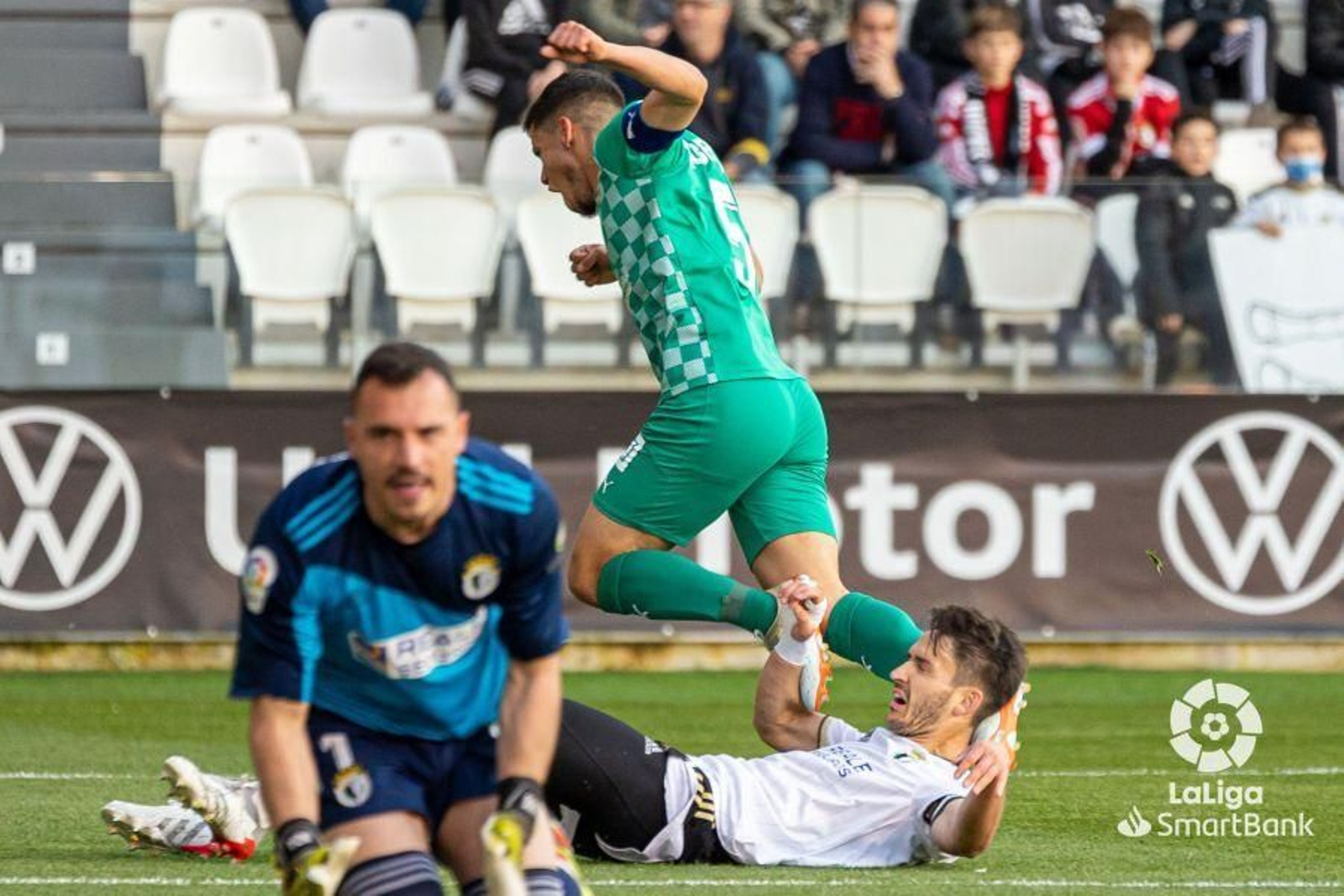 Robertone tras batir a Herrero