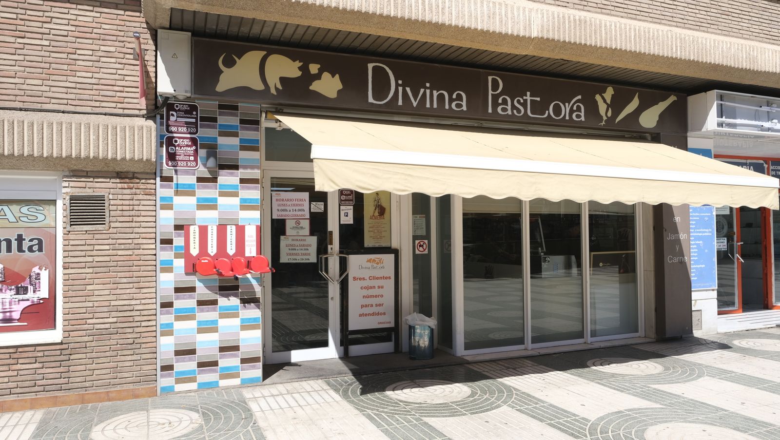 Carnicería Divina Pastora, en imágenes