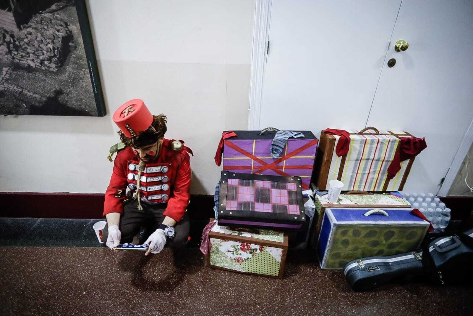 Chirigota 'Hotel y resort Cadi, aquí tiene usté su casa'