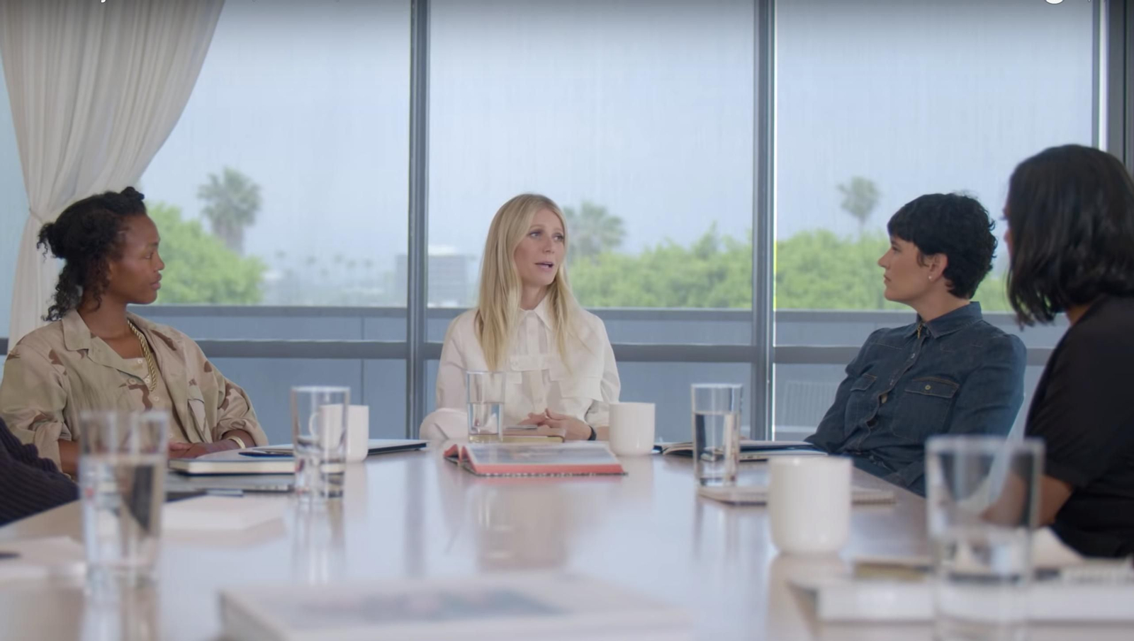 Gwyneth Paltrow,  en una de las reuniones de 'Goop', su proyecto de bienestar físico y emocional.