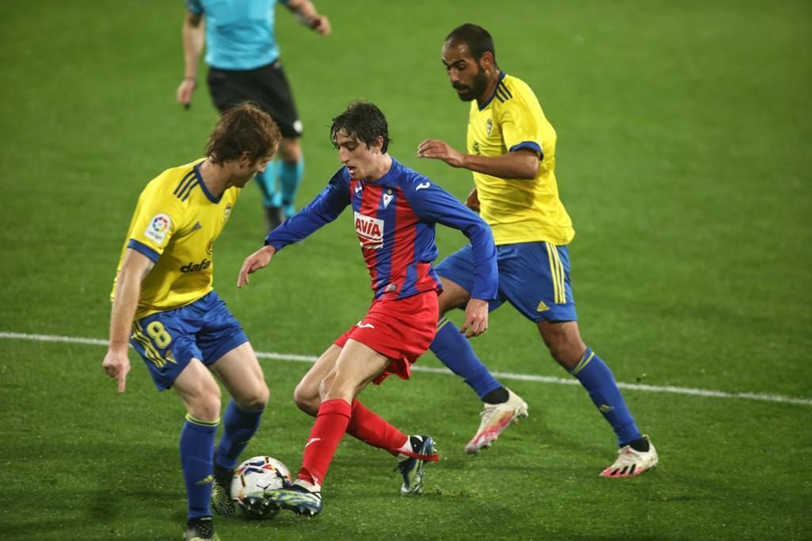 Las imágenes del Cádiz-Eibar.