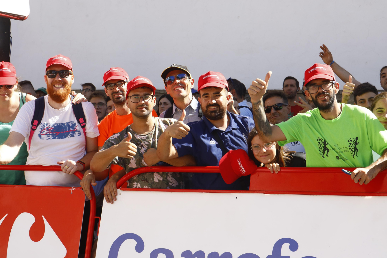 El ambiente en Montilla tras la llegada de La Vuelta, en imágenes