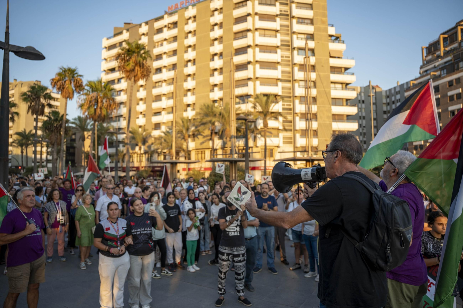 Manifestación convocada por la Plataforma Almería por Palestina