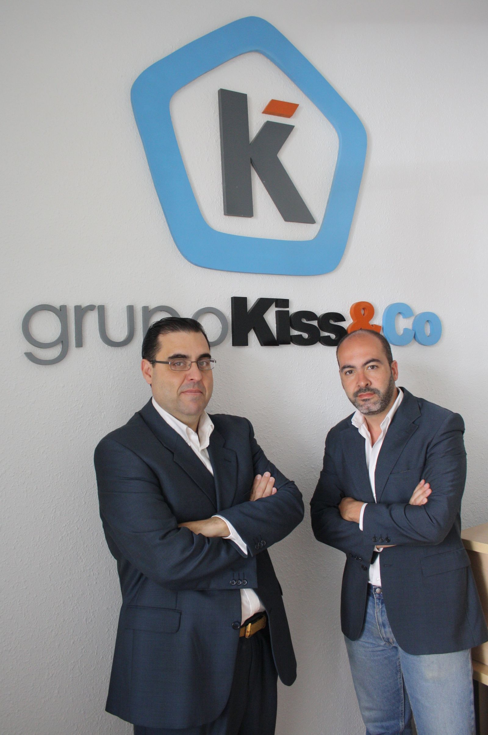 José Manuel Moreno, director comercial de LRI y Francisco Muriel, CEO de la firma.